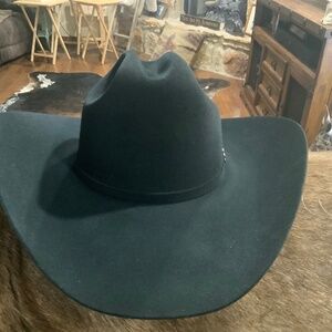 Resistol Black Gold 20X size 7